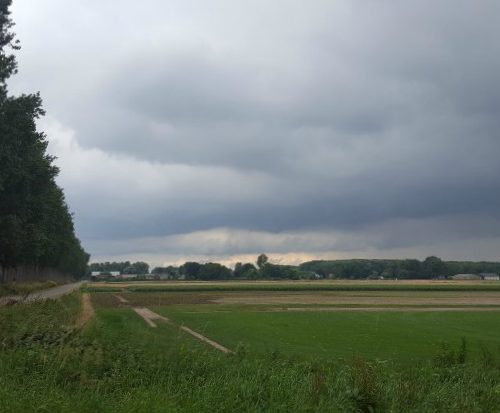 Quiévrain, wachten.