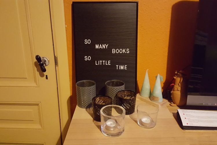 Boeken die me bijbleven: René Stoute – Op de rug van vuile zwanen