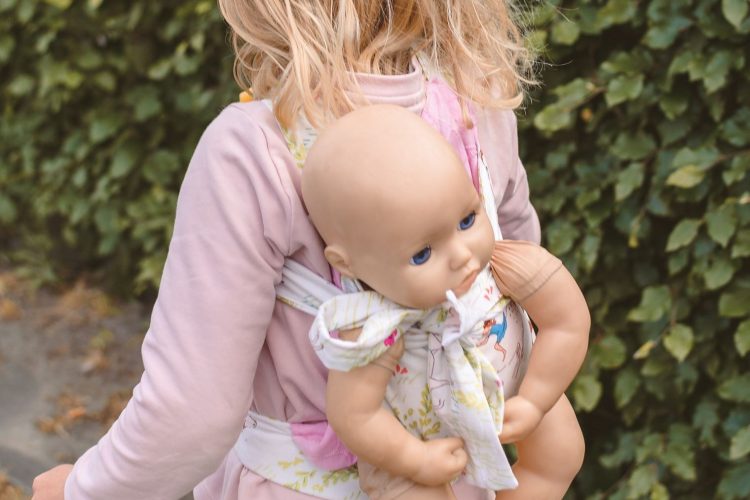 Poppendraagzak voor Lili